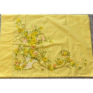 Vintage 70's  UTICA Yellow Flower Floral J.P. Stevens Pillowcase Boho Mod